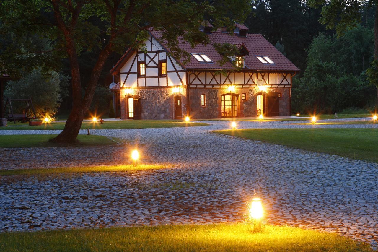Lesniczowka Nibork Bed and Breakfast Nidzica Exteriör bild