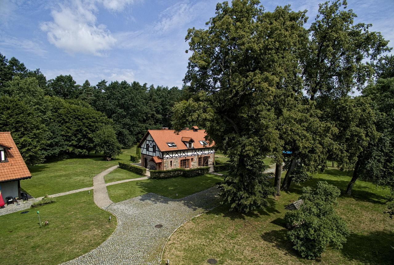 Lesniczowka Nibork Bed and Breakfast Nidzica Exteriör bild