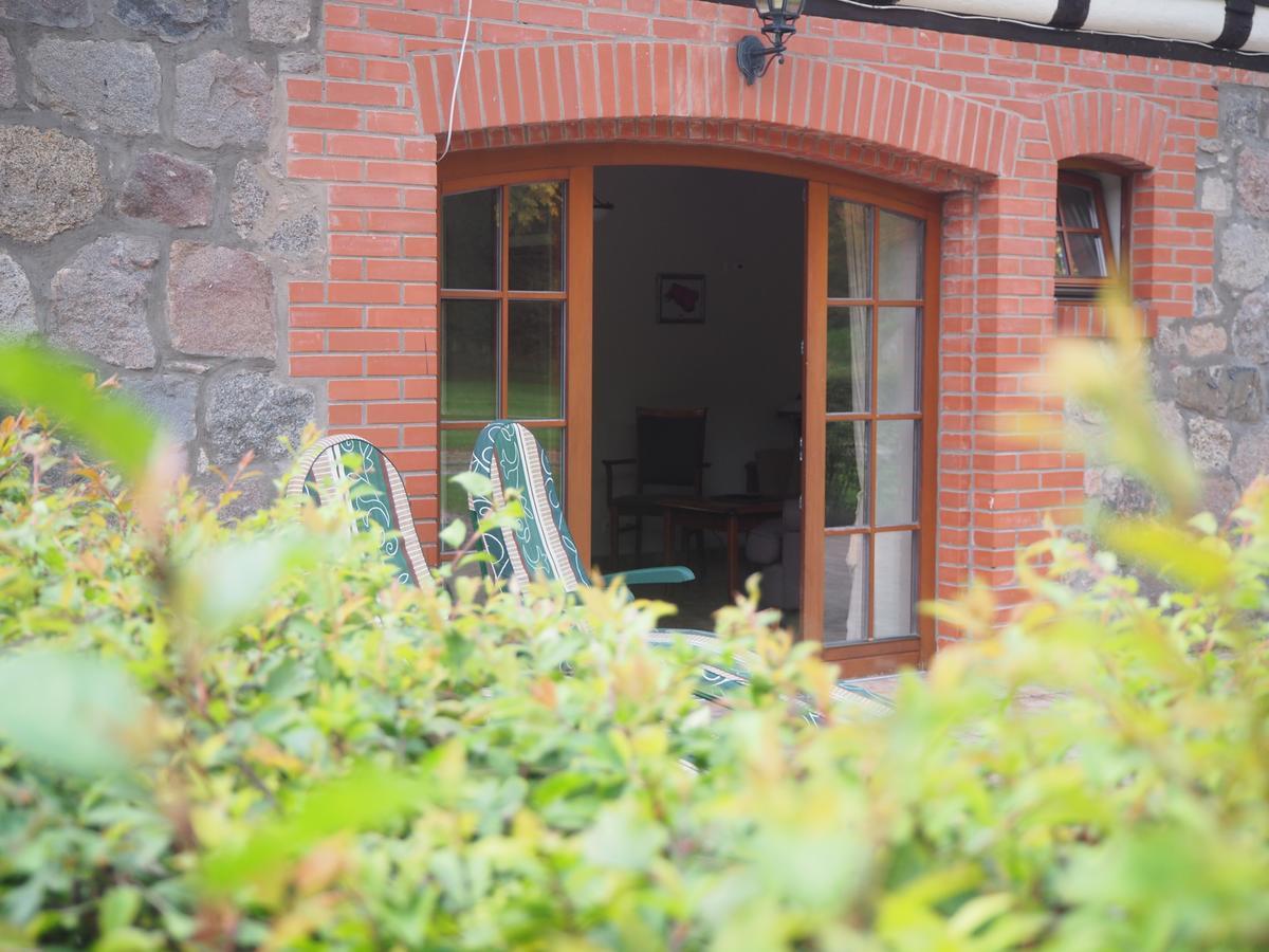 Lesniczowka Nibork Bed and Breakfast Nidzica Exteriör bild
